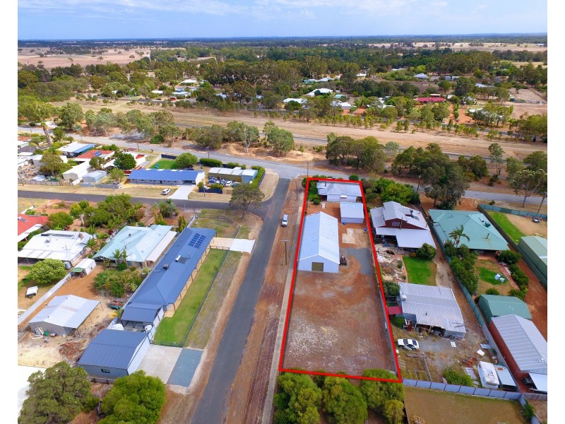 14 Kingston Street, North Dandalup WA 6207