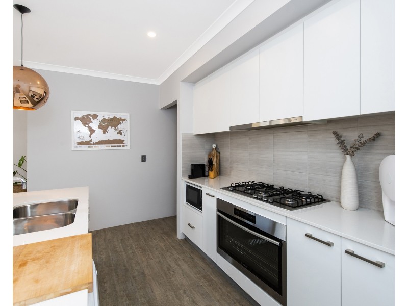 16 Tuscan Way, Karnup WA 6176