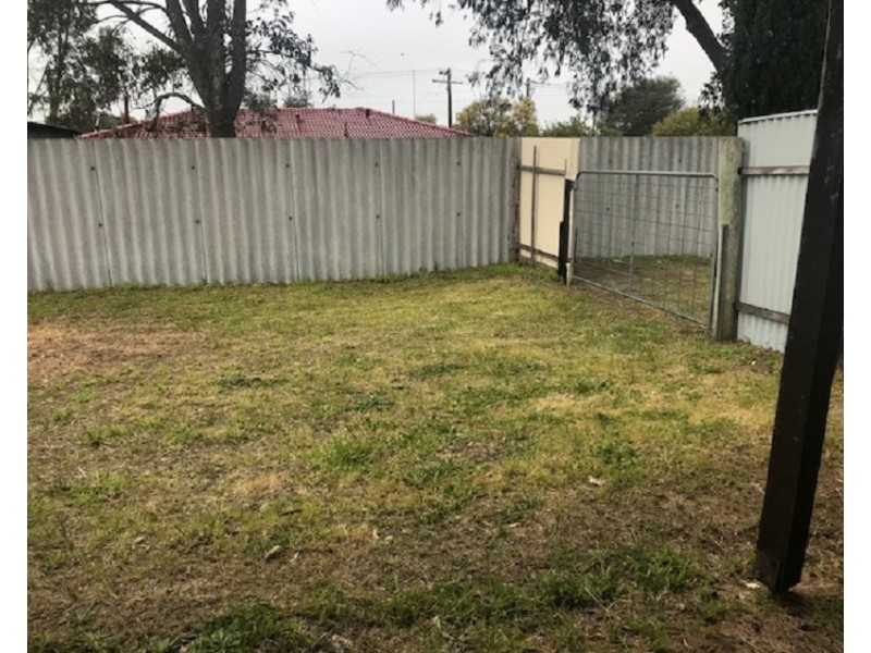 2 Josbury Close, Coodanup WA 6210