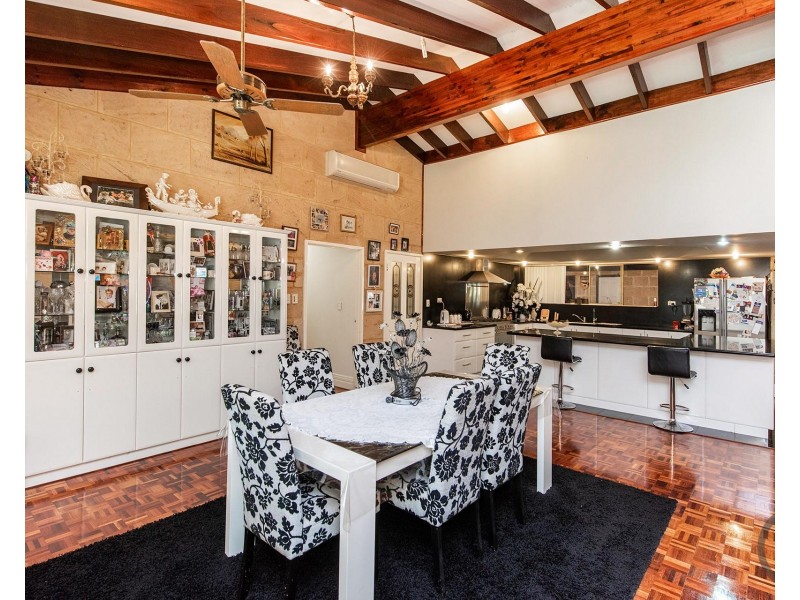 418 Newnham Road, Lake Clifton WA 6215