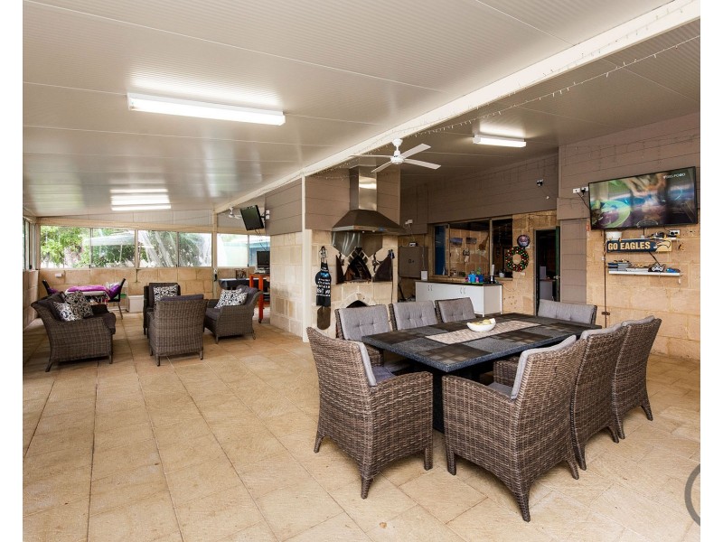 418 Newnham Road, Lake Clifton WA 6215