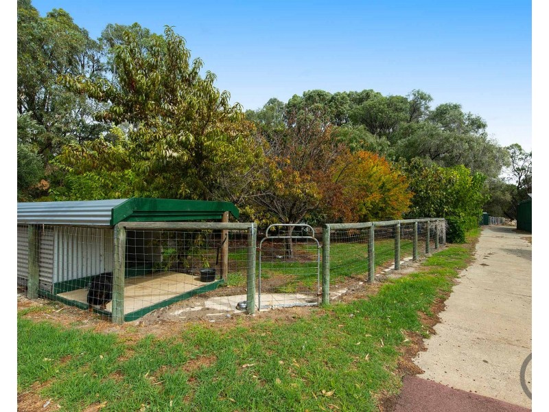 418 Newnham Road, Lake Clifton WA 6215