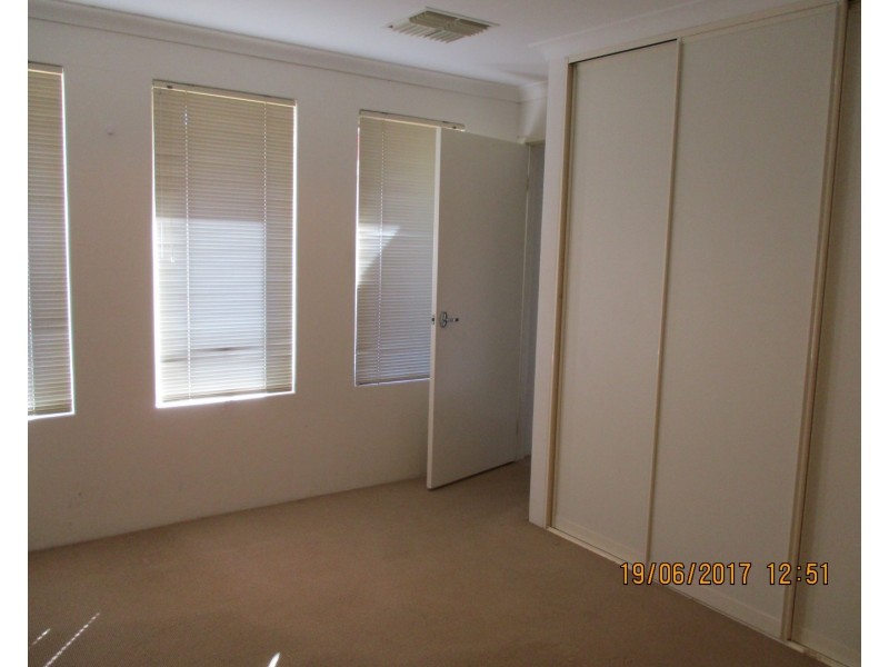 3/6 Day Road, Mandurah WA 6210