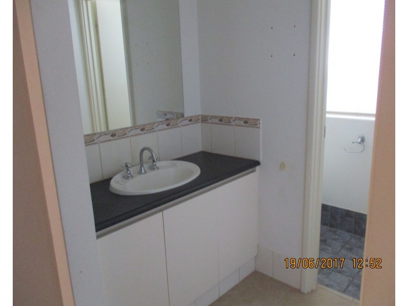 3/6 Day Road, Mandurah WA 6210