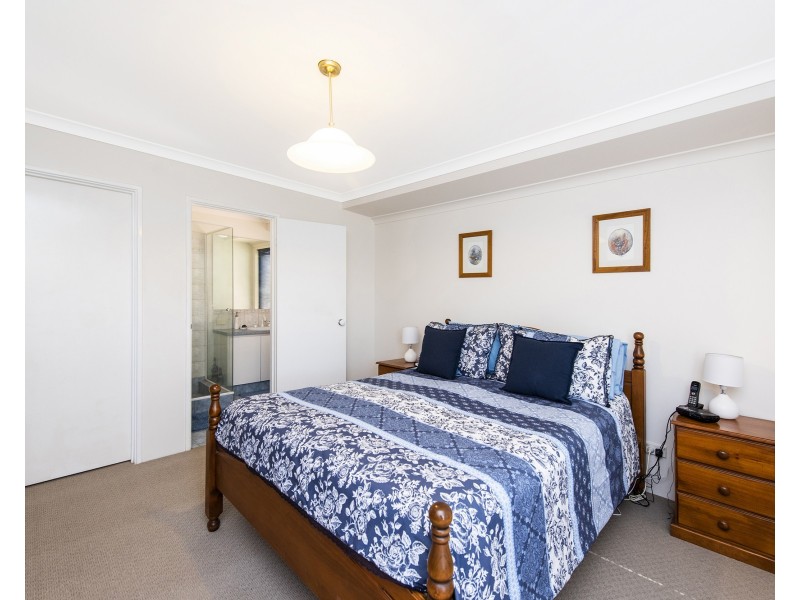 4 Nannup Close, Dawesville WA 6211