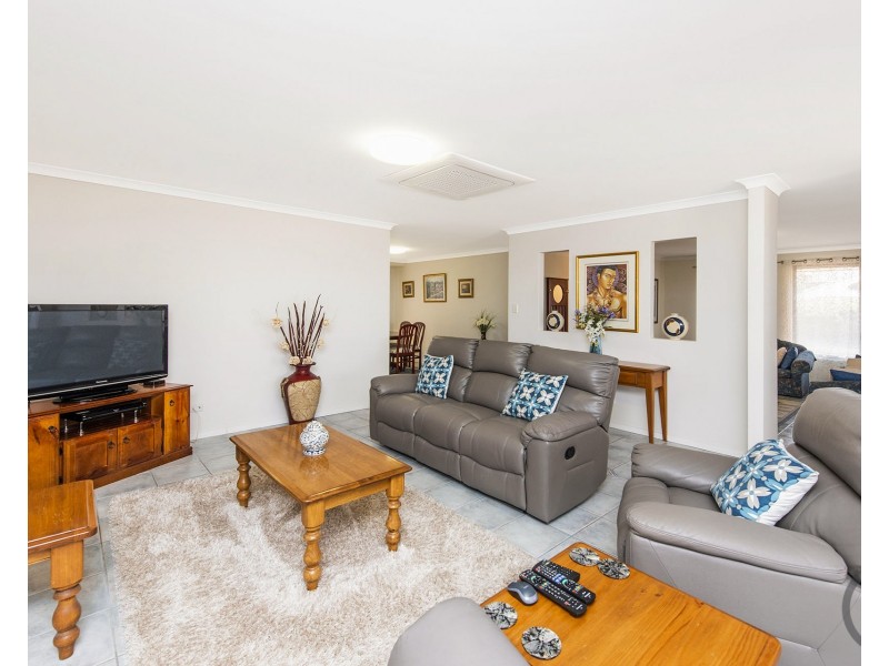 4 Nannup Close, Dawesville WA 6211