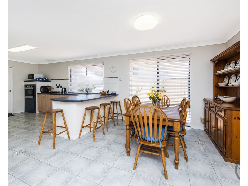 4 Nannup Close, Dawesville WA 6211