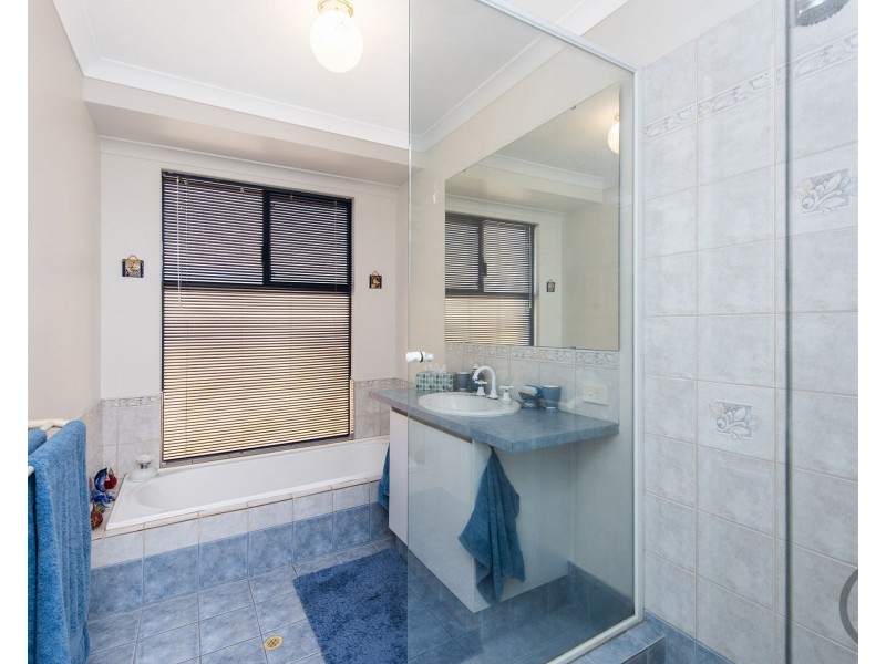 4 Nannup Close, Dawesville WA 6211