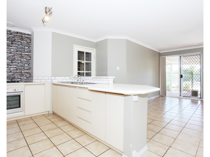 9  Teranca Road, Greenfields WA 6210
