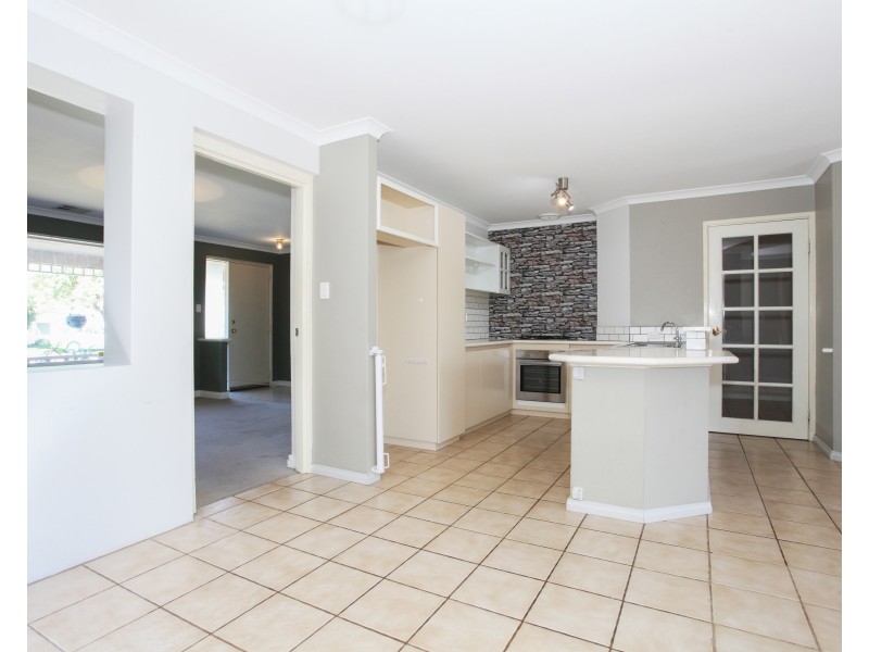 9  Teranca Road, Greenfields WA 6210