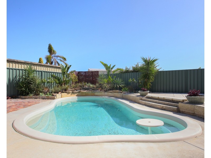 9  Teranca Road, Greenfields WA 6210