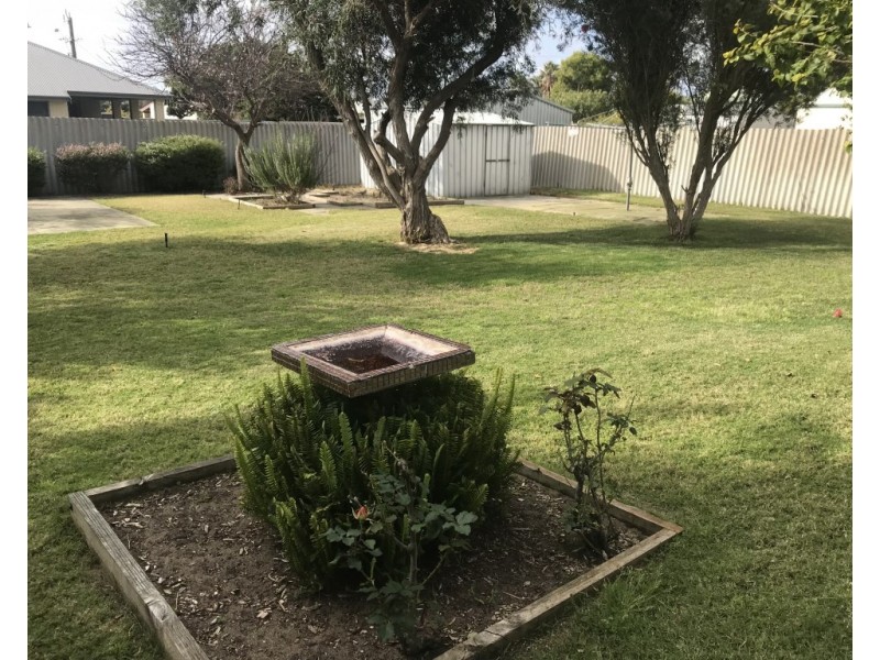 57 Noreena Avenue, Golden Bay WA 6174