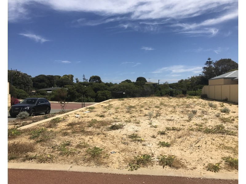 16 Nullagine Pass, Dawesville WA 6211