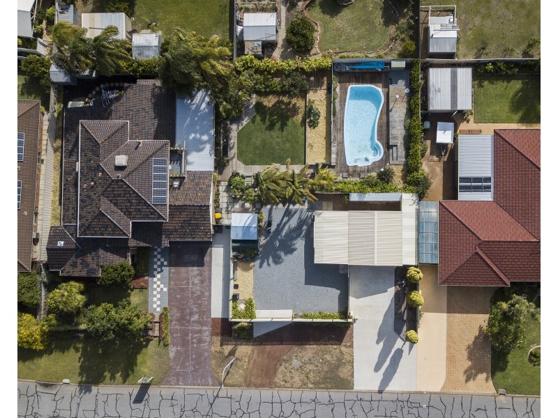2 Elmore Way, Dudley Park WA 6210