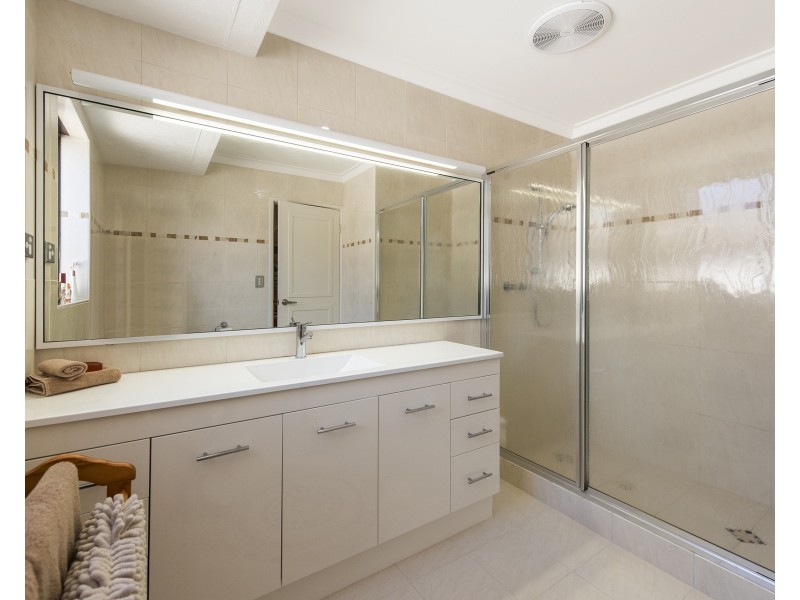 2 Elmore Way, Dudley Park WA 6210