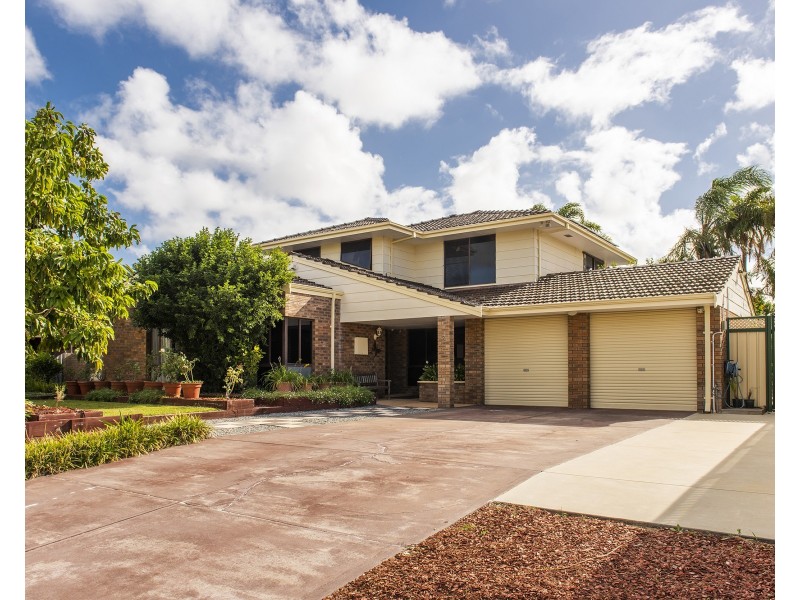 2 Elmore Way, Dudley Park WA 6210