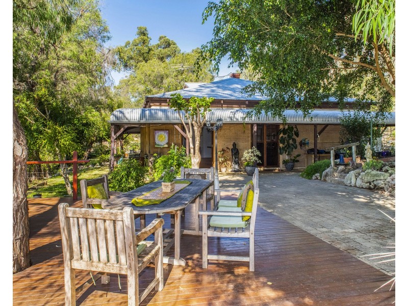 886 Estuary Road, Bouvard WA 6211