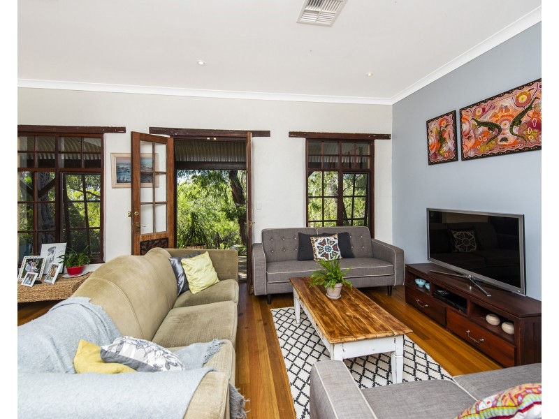 886 Estuary Road, Bouvard WA 6211