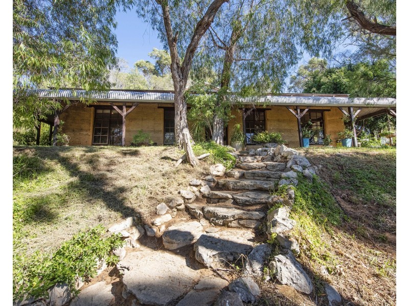 886 Estuary Road, Bouvard WA 6211