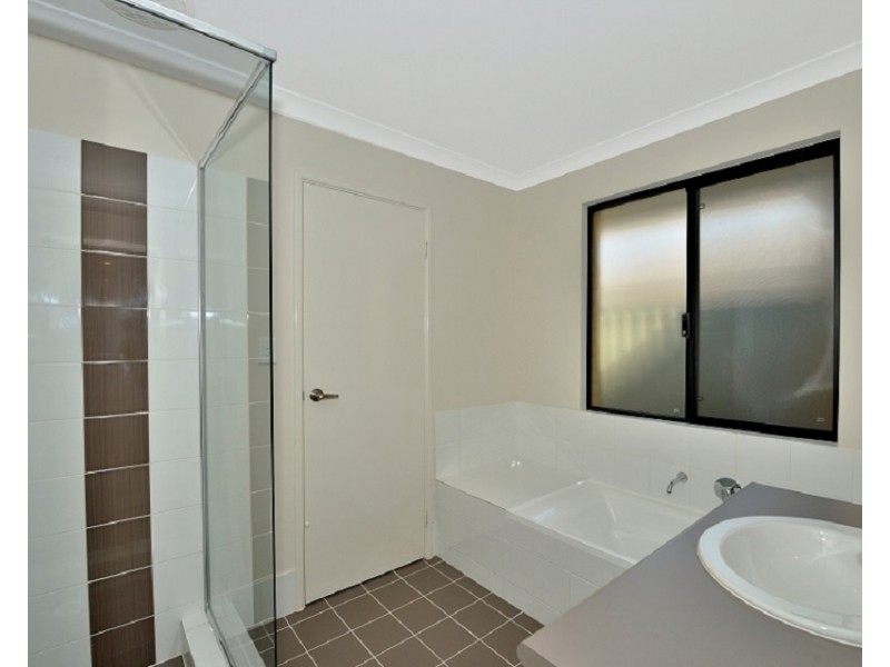 13 Pegus Meander, South Yunderup WA 6208
