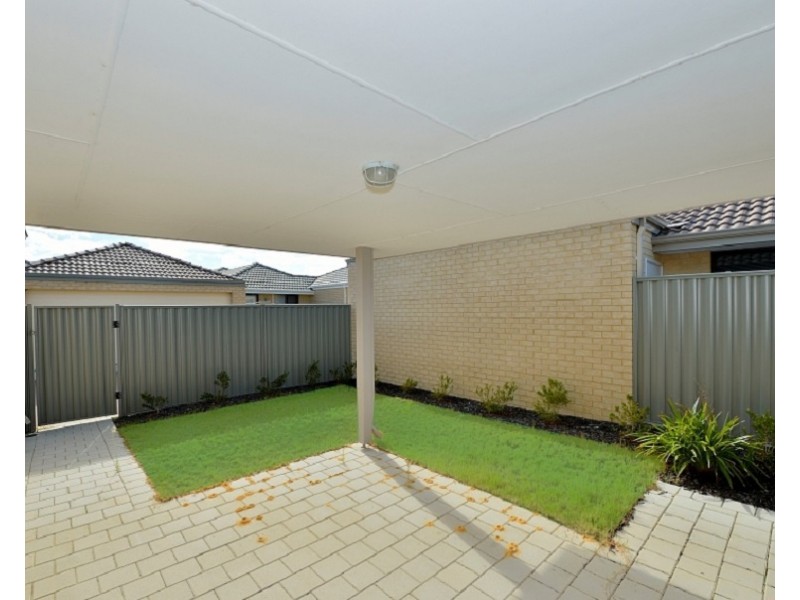 13 Pegus Meander, South Yunderup WA 6208