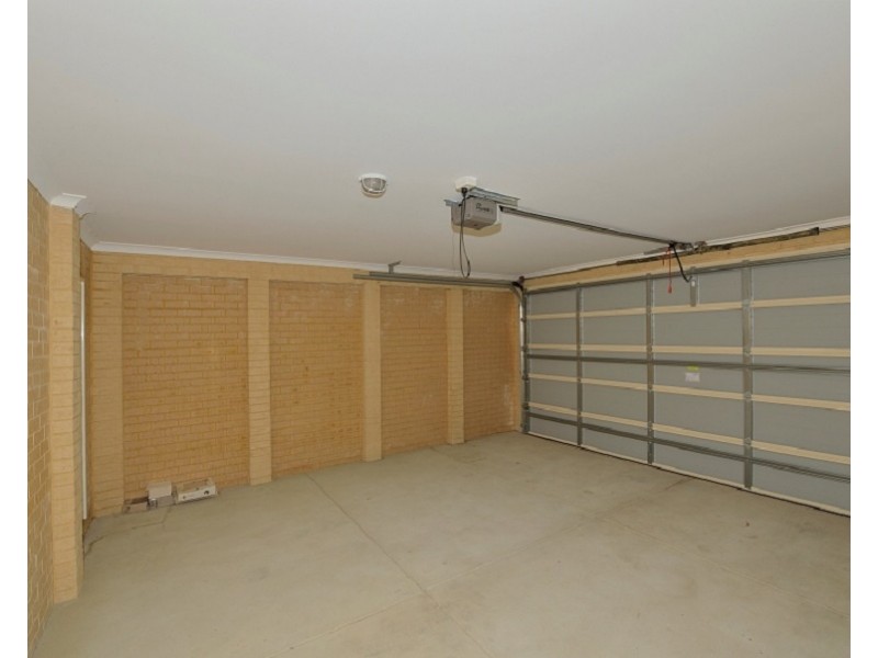13 Pegus Meander, South Yunderup WA 6208