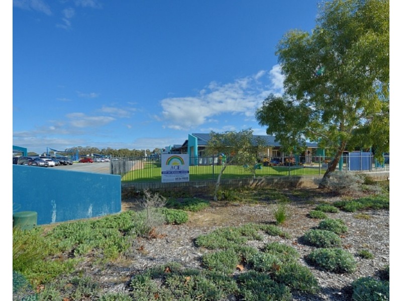 13 Pegus Meander, South Yunderup WA 6208