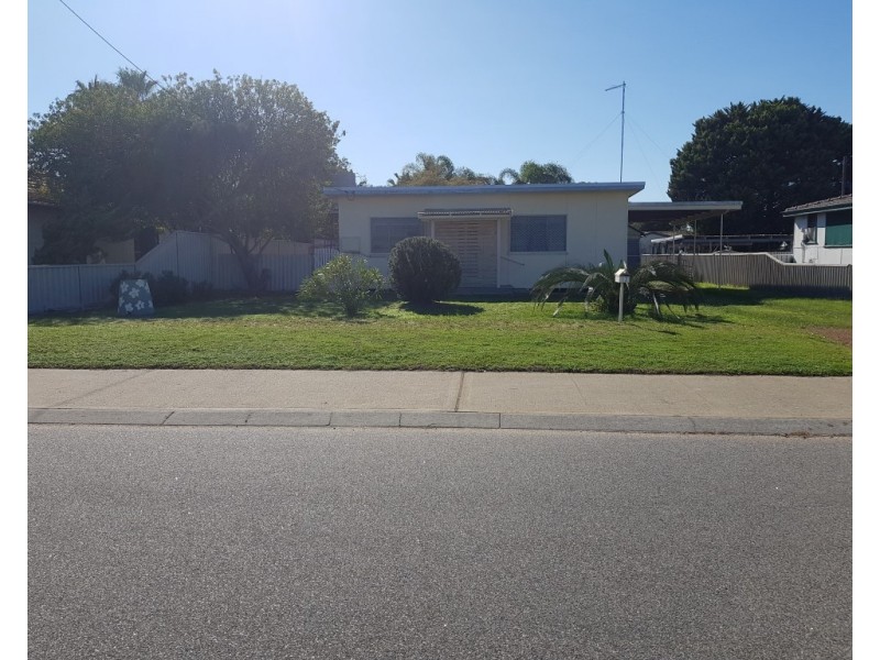 12 Loxton Street, Dudley Park WA 6210