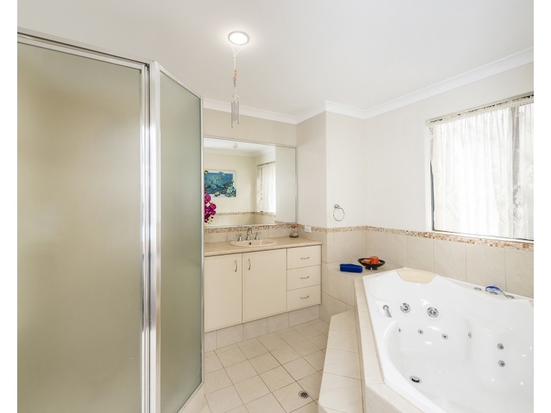 4 Gayze Retreat, Ravenswood WA 6208