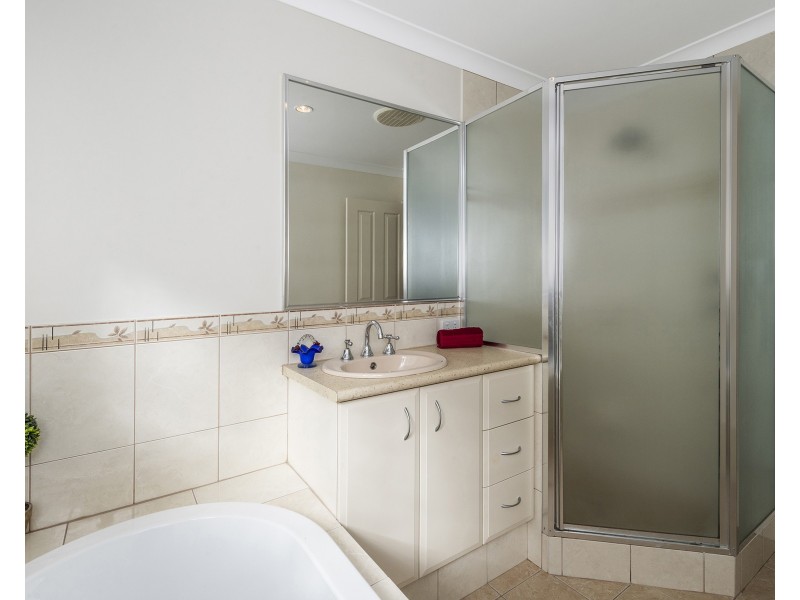 4 Gayze Retreat, Ravenswood WA 6208