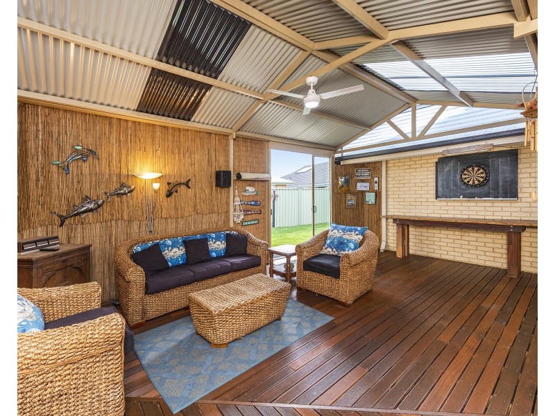 4 Gayze Retreat, Ravenswood WA 6208