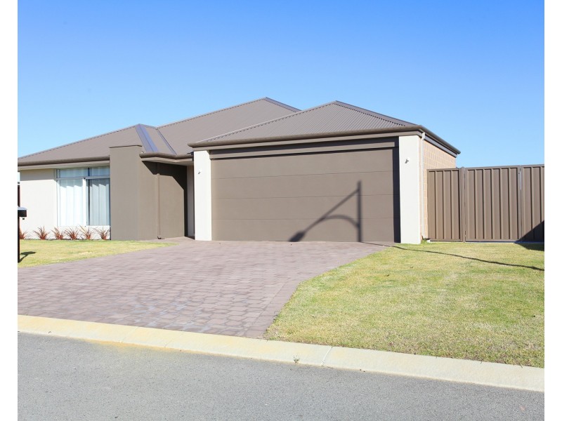 4 RESEDA WAY, Karnup WA 6176