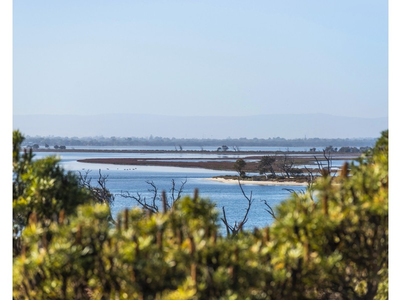 7/30  Sirrocco Drive, Erskine WA 6210