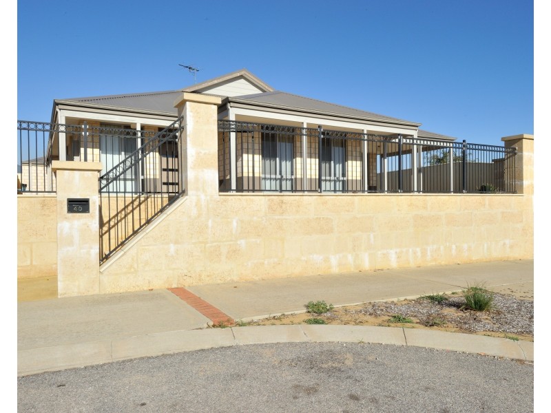 40 Cawana Parkway, Lakelands WA 6180