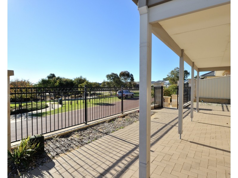 40 Cawana Parkway, Lakelands WA 6180