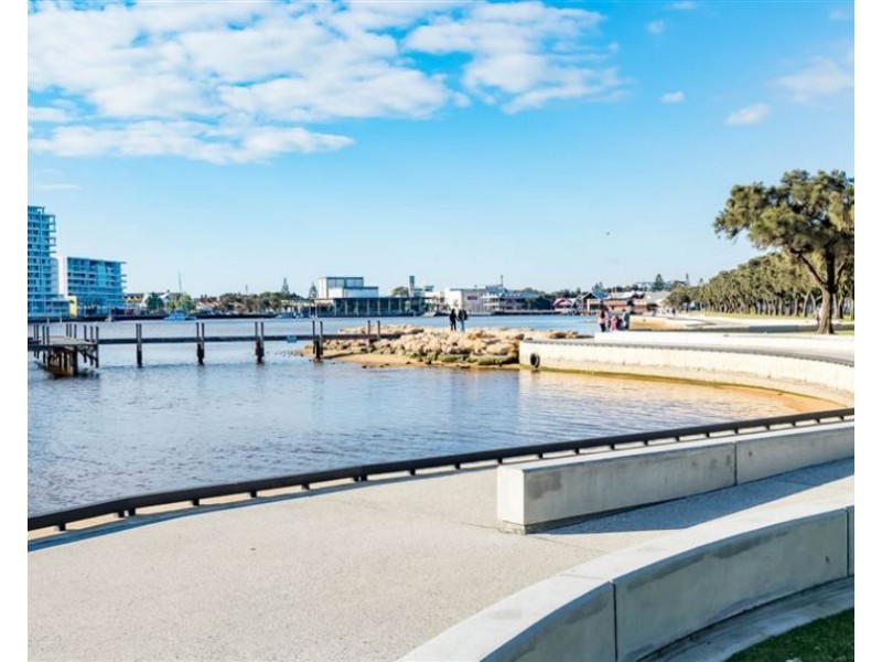 10/1 Apollo Place, Halls Head WA 6210