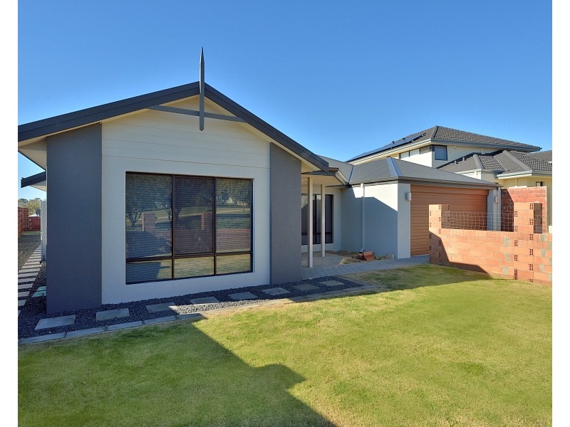36 Southport Boulevard, Dawesville WA 6211