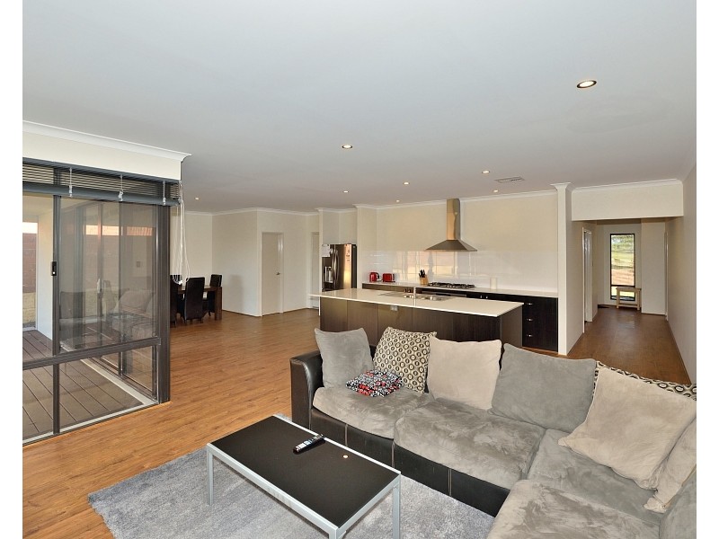 36 Southport Boulevard, Dawesville WA 6211