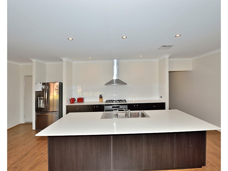 36 Southport Boulevard, Dawesville WA 6211