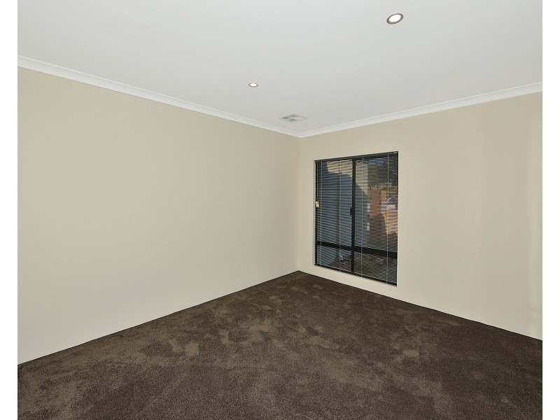 36 Southport Boulevard, Dawesville WA 6211