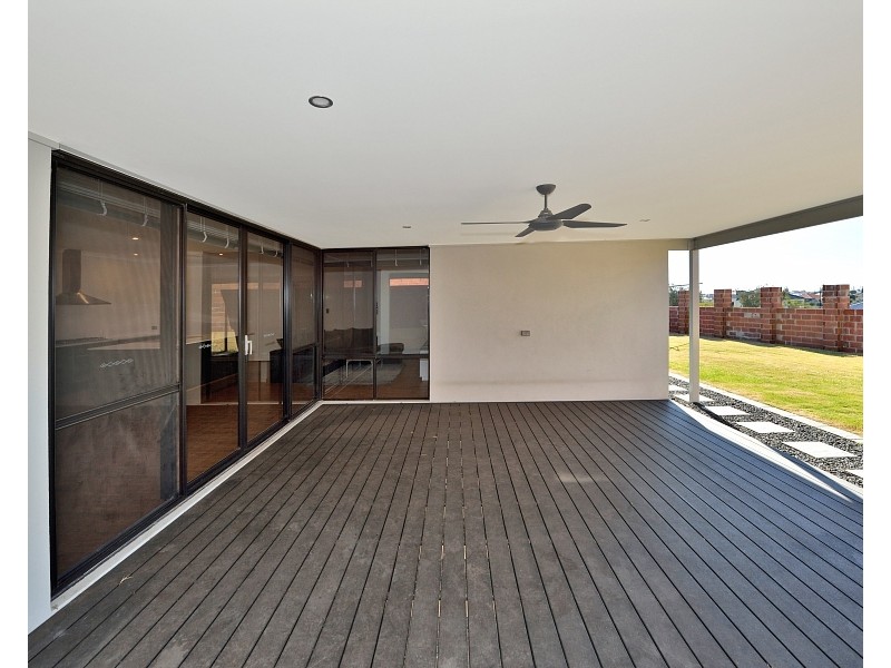 36 Southport Boulevard, Dawesville WA 6211