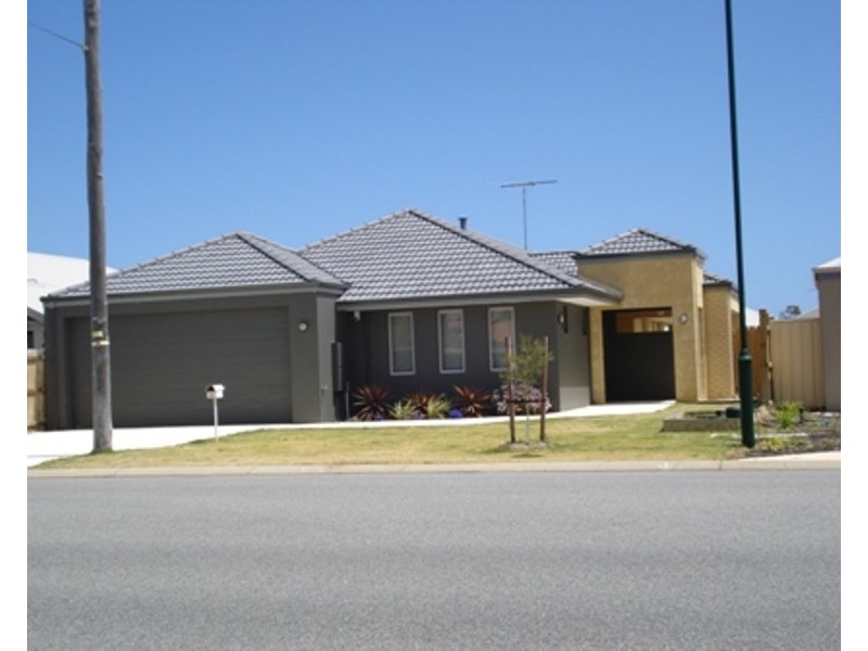 12 Wanjeep Street, Dudley Park WA 6210