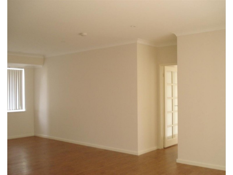 12 Wanjeep Street, Dudley Park WA 6210