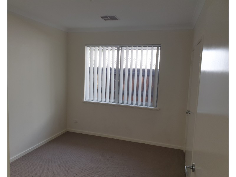 12 Wanjeep Street, Dudley Park WA 6210