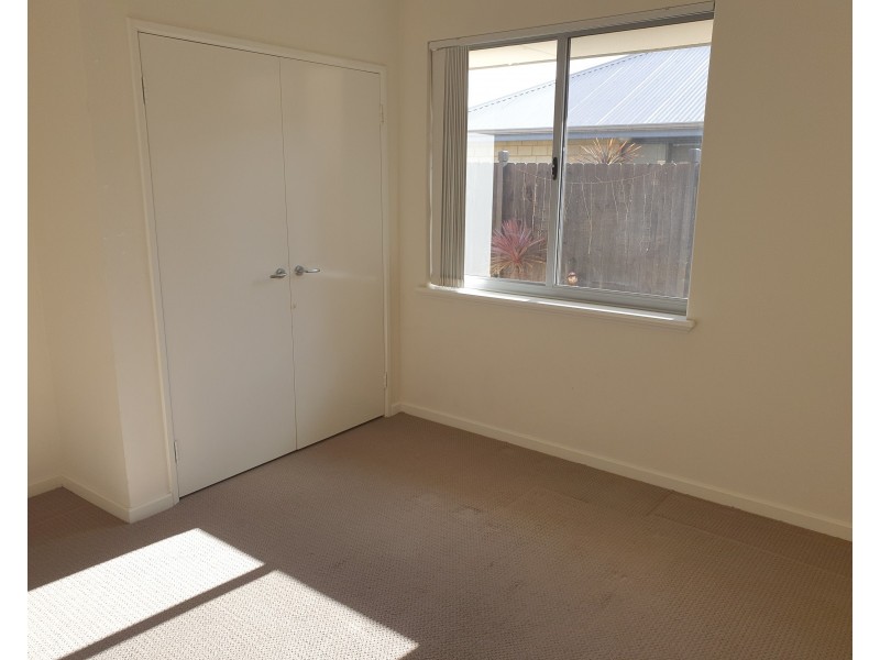 12 Wanjeep Street, Dudley Park WA 6210