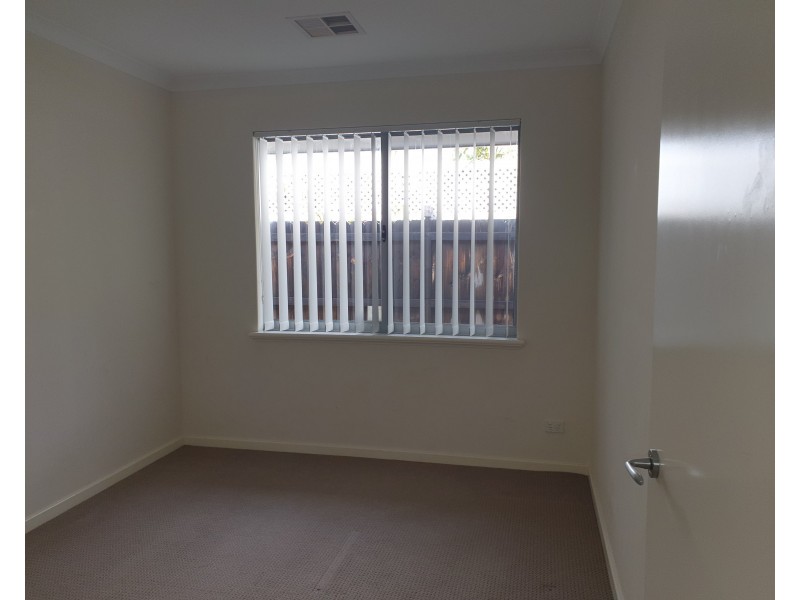 12 Wanjeep Street, Dudley Park WA 6210