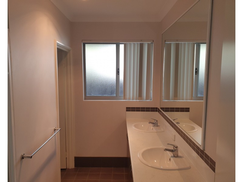 12 Wanjeep Street, Dudley Park WA 6210