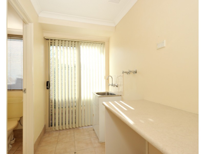 8 Mitford Grove, Port Kennedy WA 6172