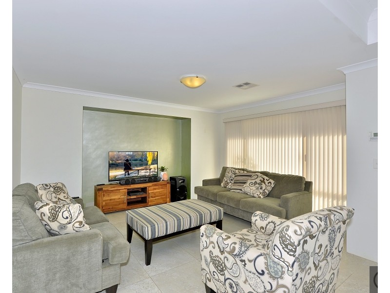 51 Bellavista Parade, Meadow Springs WA 6210