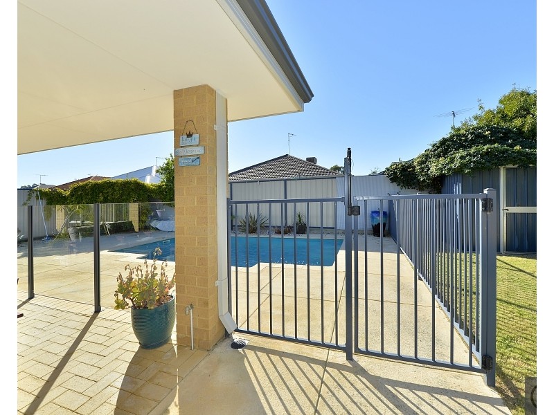 51 Bellavista Parade, Meadow Springs WA 6210